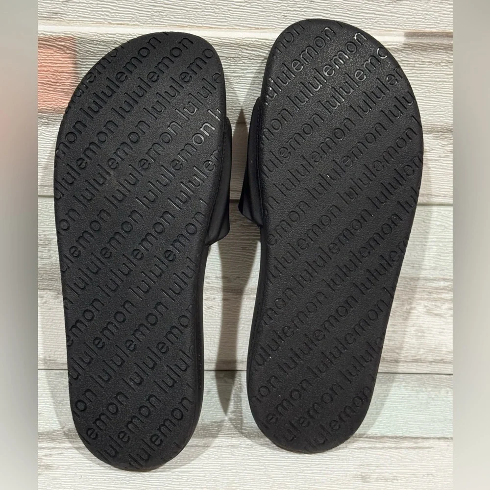 Lululemon Restfeel Slides - Picture 2 of 4